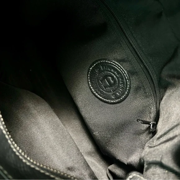 Etienne Aigner leather hobo in EUC - Picture 5 of 7